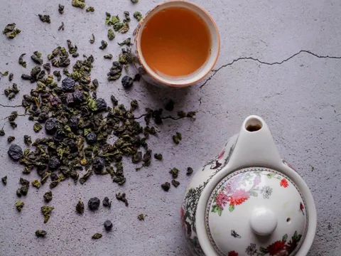 武夷岩茶品種指南:肉桂、水仙、大紅袍的風味世界